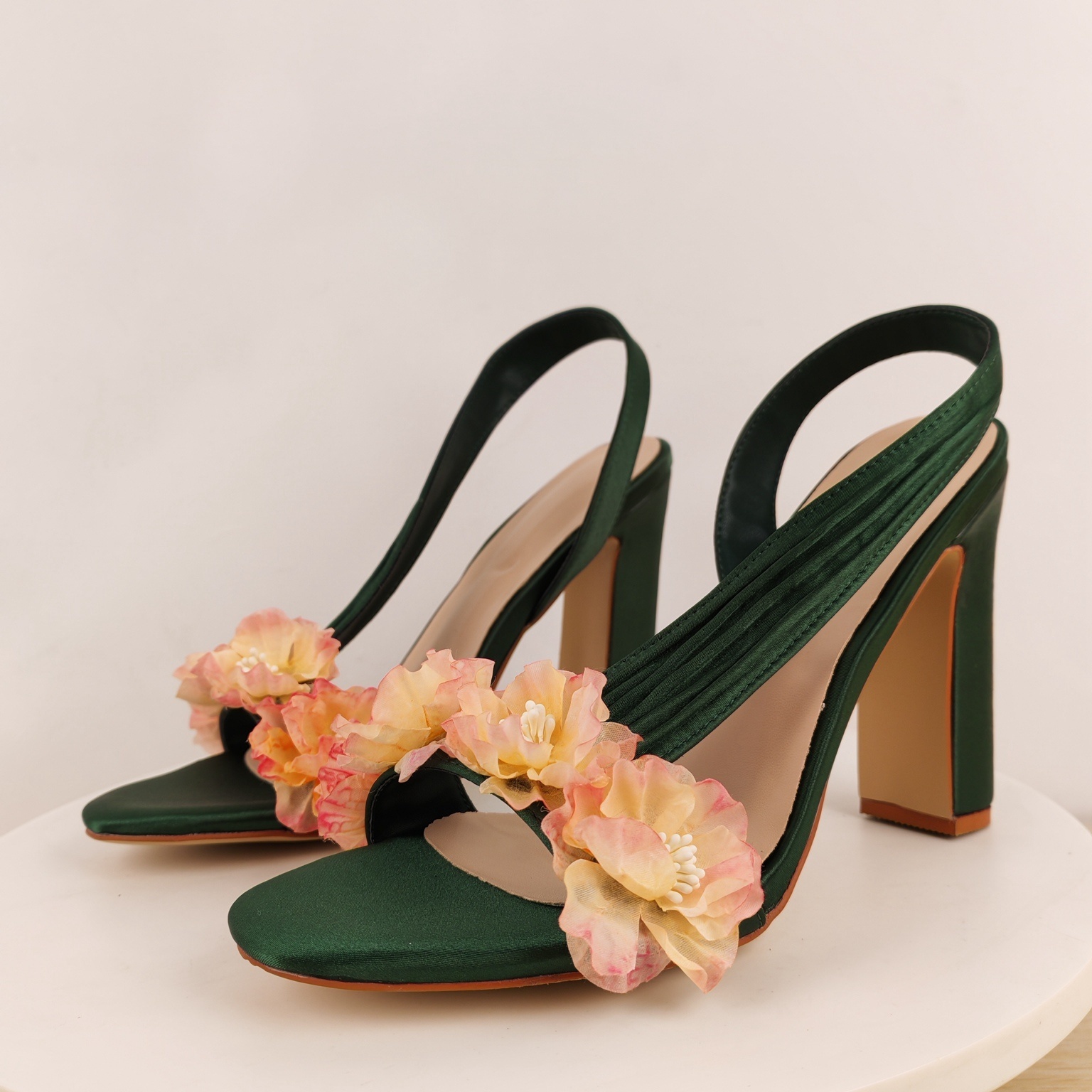 Block Heels Slingback Flowers  - Slip Dress Satin 评论和价格
