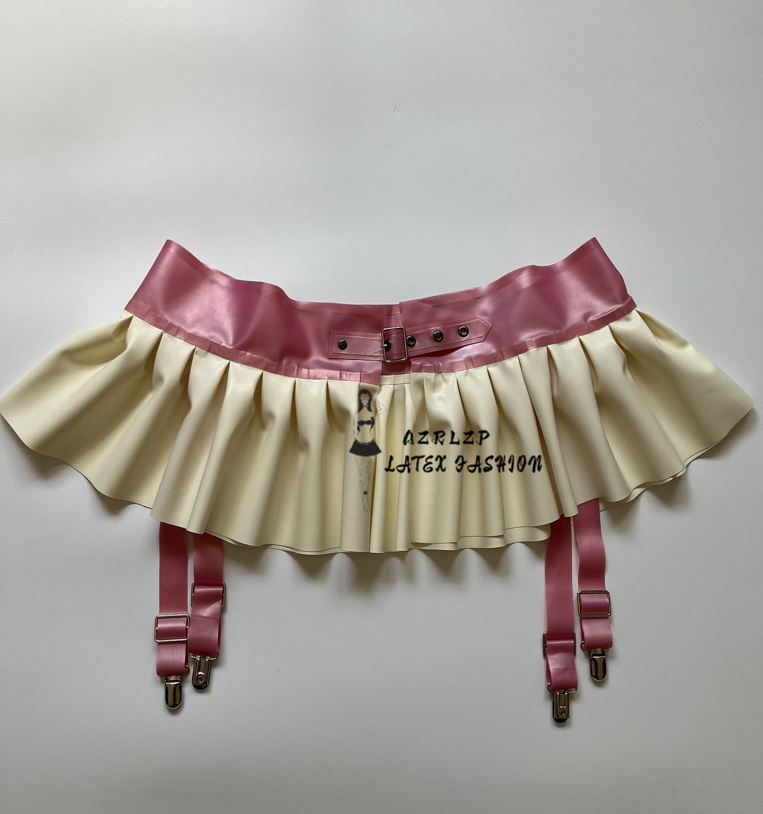 Metallic Powder and White Wome - Garter Belt Set 评论和价格